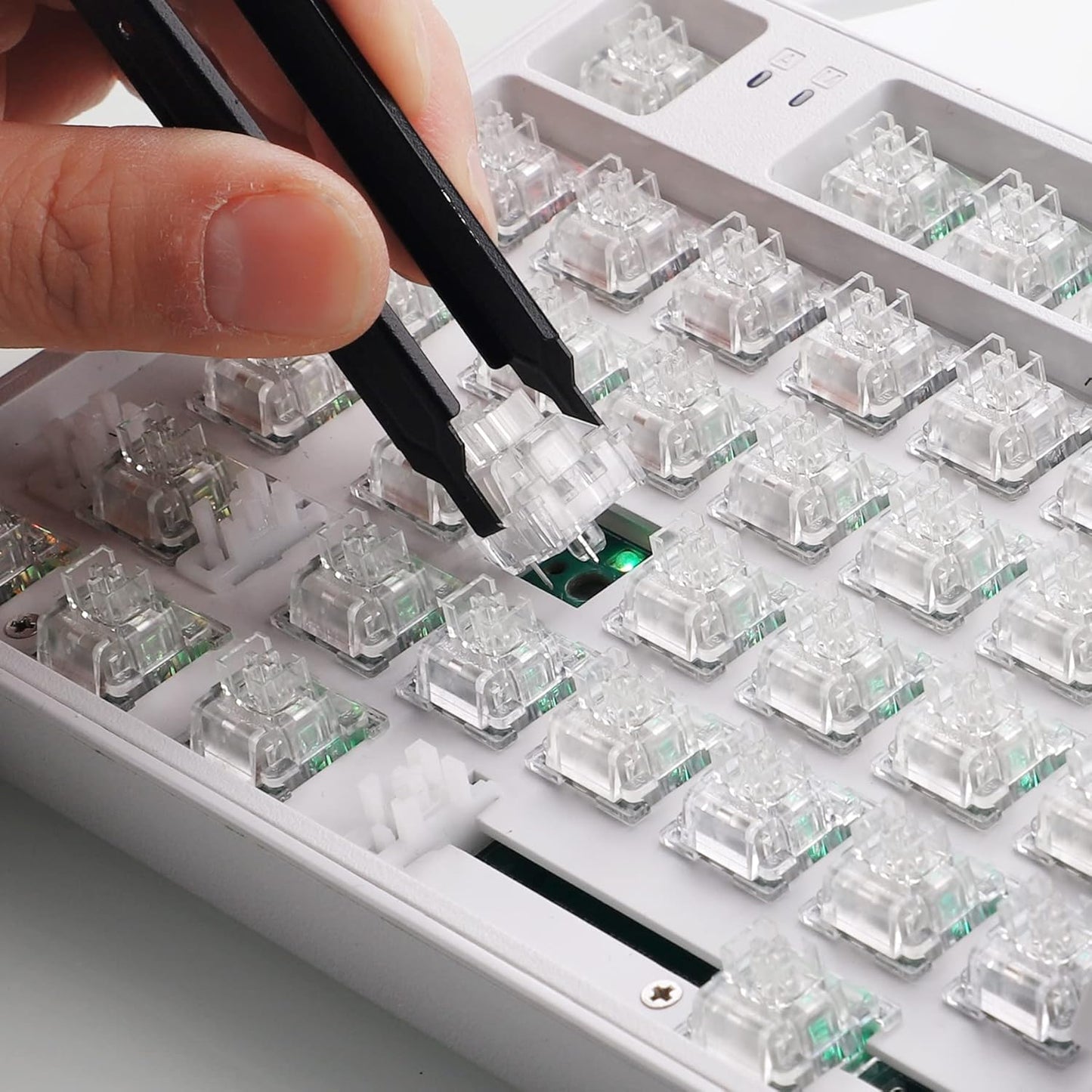 Redragon A113 HP2 Panda Crystal Mechanical Keyboard Switches, Clear Lubed Tactile Switches for Keyboard DIY, 3pin 60gf RGB MX Compatible Switches with Puller(38 pcs)